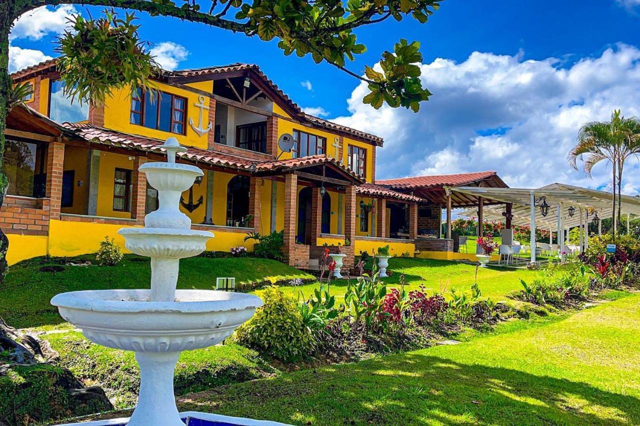 Aw Guatape Glamping Resort Eksteriør bilde