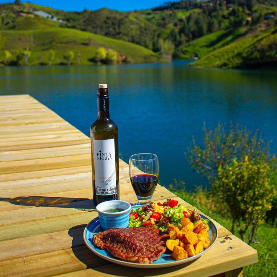 Aw Guatape Glamping Resort Eksteriør bilde