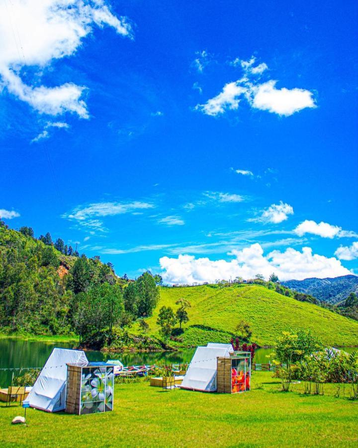 Aw Guatape Glamping Resort Eksteriør bilde