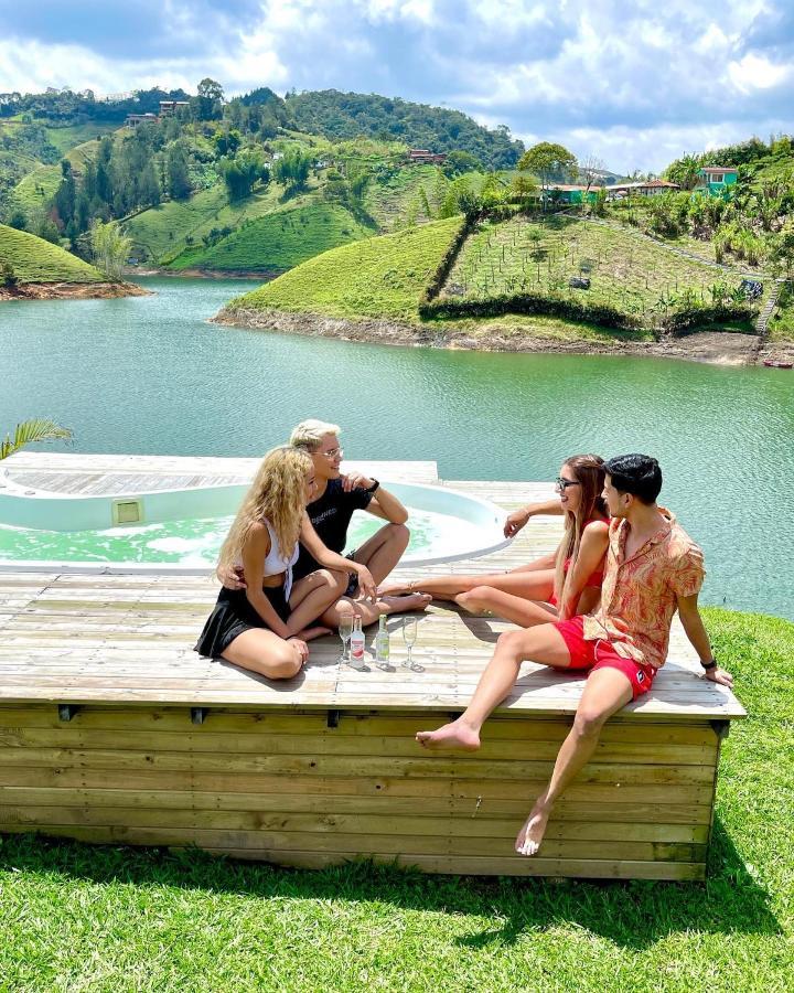 Aw Guatape Glamping Resort Eksteriør bilde